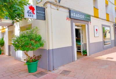 Fachada Asador de Pollos KRI KRI