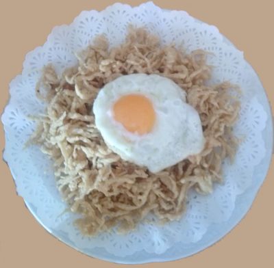 Chanquetes con huevo Restaurante en Estepona