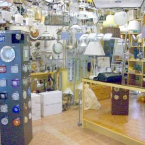 Tienda de Lámparas Materiales de Electricidad en Estepona